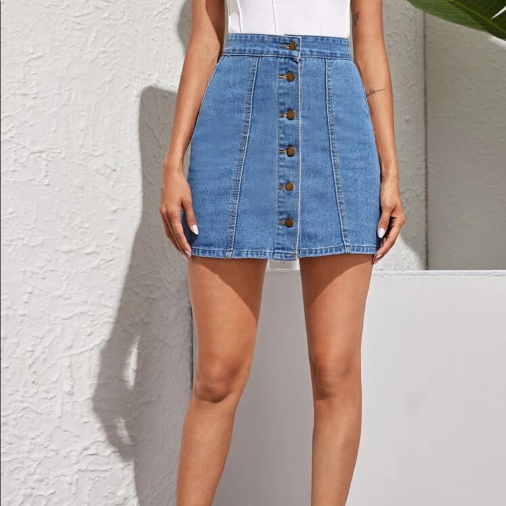 I ordered it, fit me too big :((